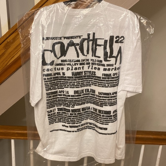 NEW - unisex COACHELLA - STREETWEAR Short Sleeve Tour Shirt; Size: XL - Picture 4 of 5